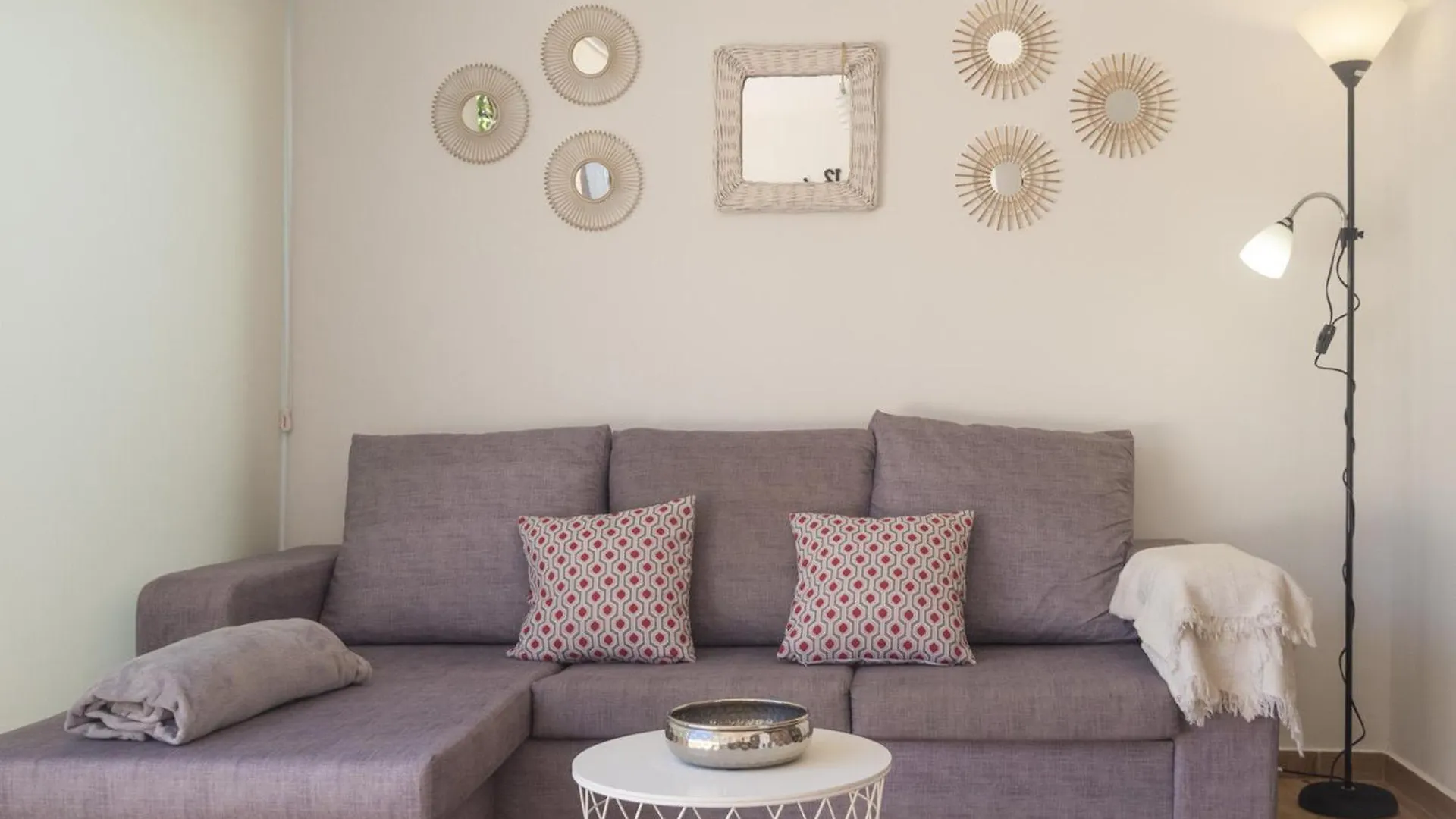 Apartment Apartamento Renovado Con Terraza, A Pasos De La Playa De Riells, ¡Ideal Para Parejas! - Es-325-29 Torroella De Montgri