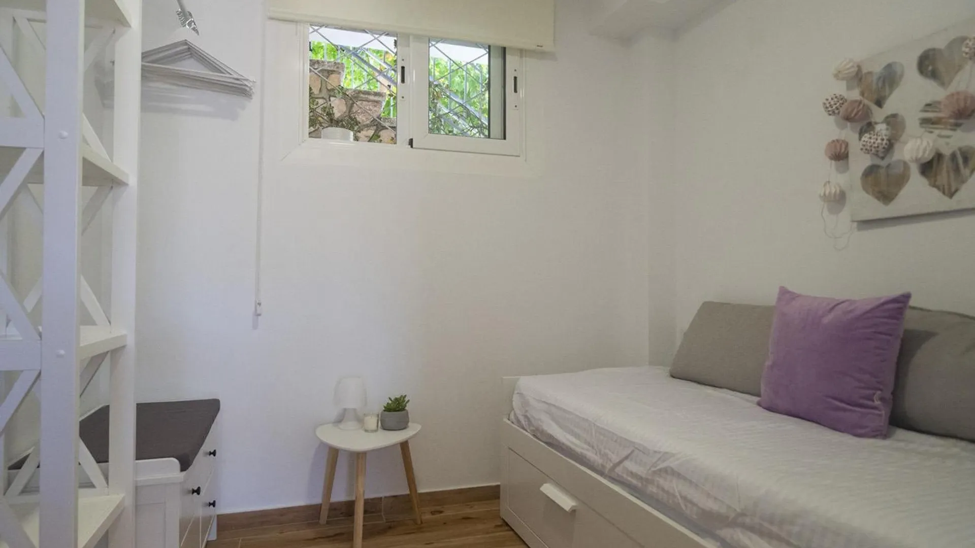 Apartment Apartamento Renovado Con Terraza, A Pasos De La Playa De Riells, ¡Ideal Para Parejas! - Es-325-29 Torroella De Montgri Spain