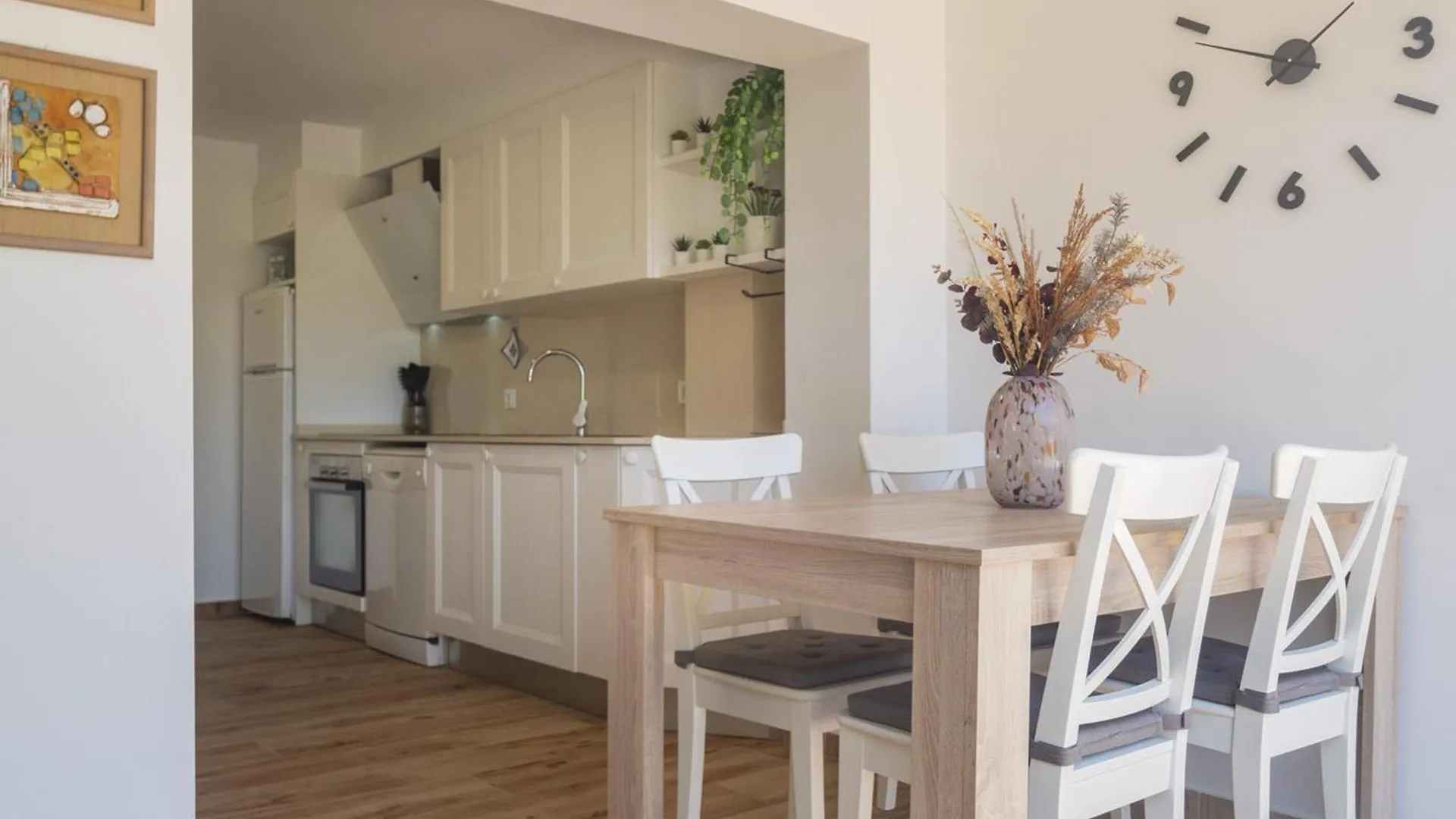 Apartamento Renovado Con Terraza, A Pasos De La Playa De Riells, ¡Ideal Para Parejas! - Es-325-29 Torroella De Montgri Apartment